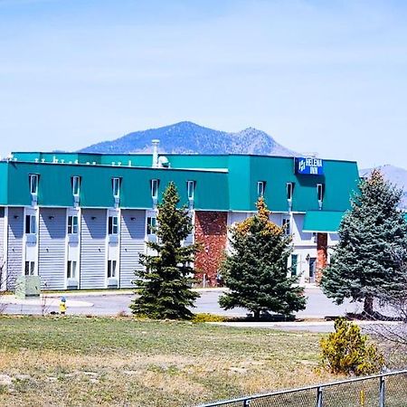 Helena Inn - Airport Екстер'єр фото
